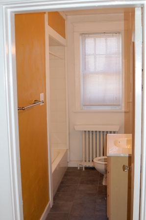 Bathroom - Alternate view